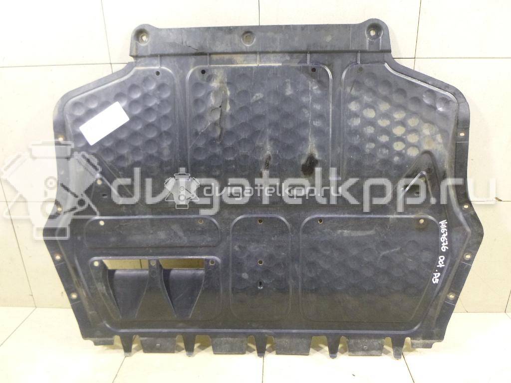 Фото Пыльник двигателя центральный  1K0825237L для Skoda Octavia / Yeti 5L / Octaviaii 1Z3 / Superb {forloop.counter}}