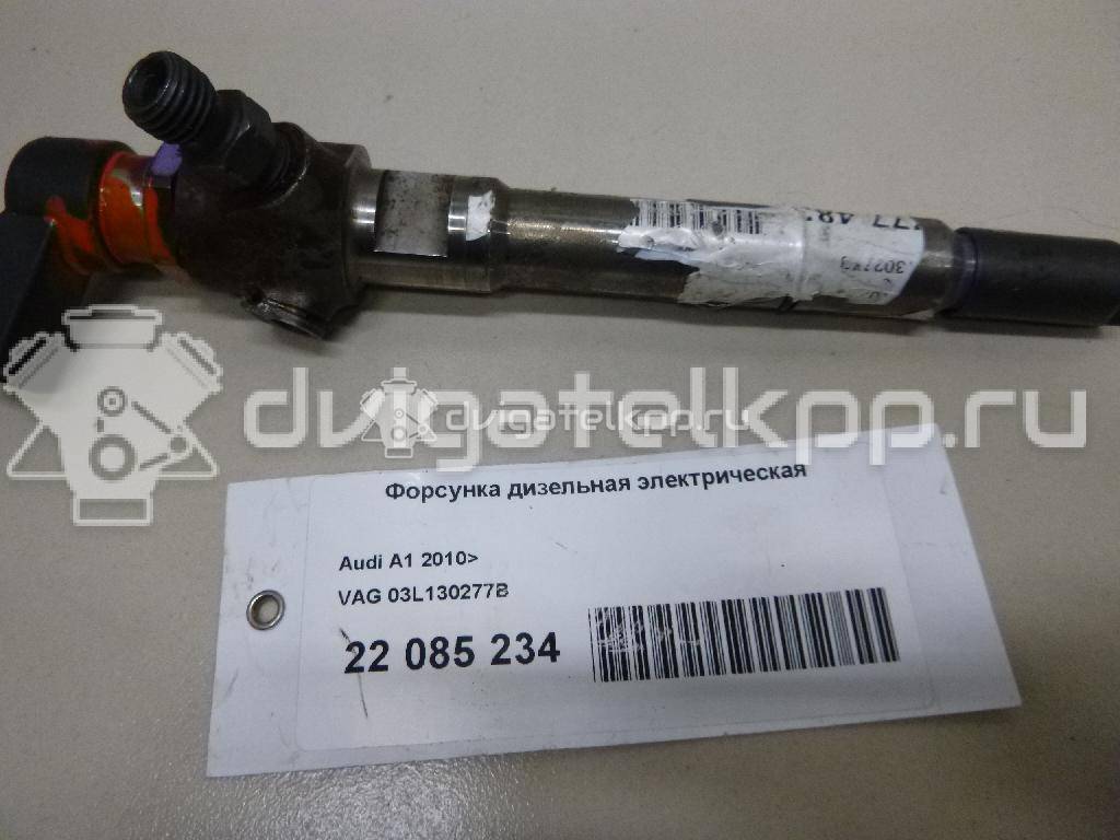 Фото Форсунка дизельная электрическая  03L130277B для Skoda Roomster 5J / Octaviaii 1Z3 / Yeti 5L / Fabia / Octavia {forloop.counter}}