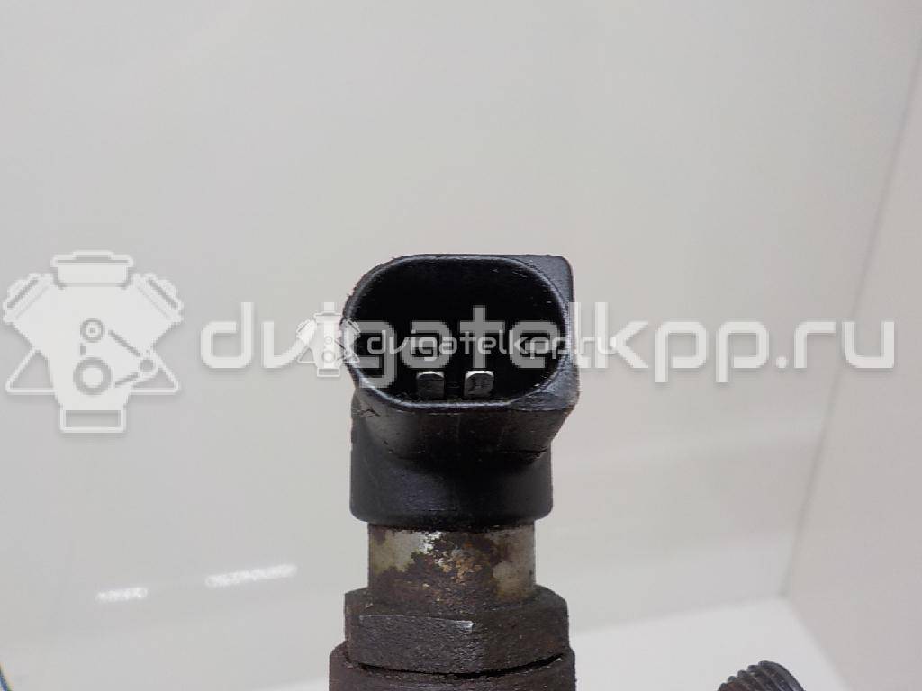 Фото Форсунка дизельная электрическая  03L130277B для Skoda Roomster 5J / Octaviaii 1Z3 / Yeti 5L / Fabia / Octavia {forloop.counter}}