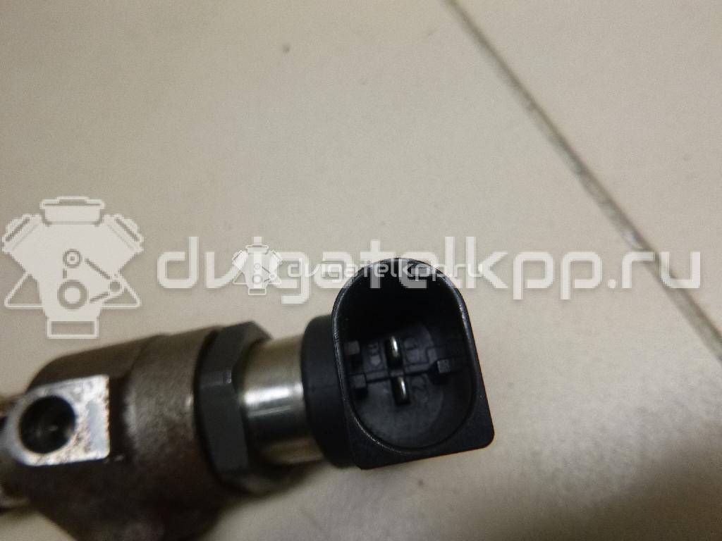 Фото Форсунка дизельная электрическая  03L130277B для Skoda Roomster 5J / Octaviaii 1Z3 / Yeti 5L / Fabia / Octavia {forloop.counter}}