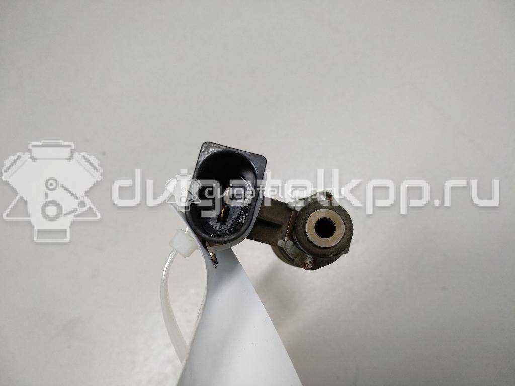 Фото Форсунка инжекторная электрическая  03C906036M для Skoda Octaviaii 1Z3 / Yeti 5L / Fabia / Octavia / Superb {forloop.counter}}