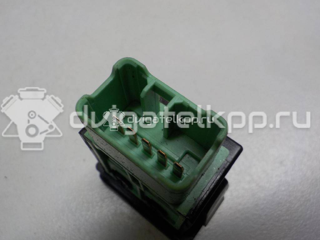 Фото Кнопка противотуманки  3727062ja0 для suzuki Swift {forloop.counter}}