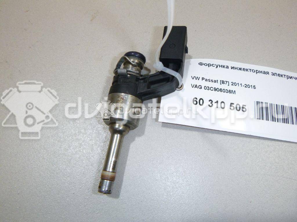 Фото Форсунка инжекторная электрическая  03C906036M для Skoda Octaviaii 1Z3 / Yeti 5L / Fabia / Octavia / Superb {forloop.counter}}