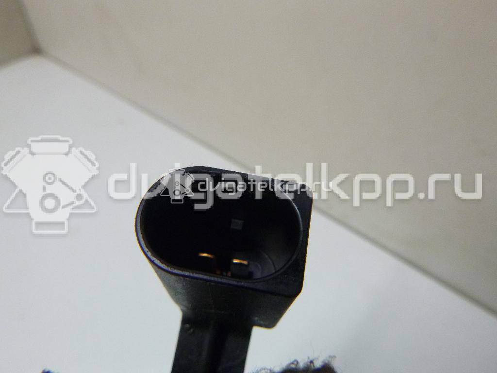 Фото Форсунка инжекторная электрическая  03C906036M для Skoda Octaviaii 1Z3 / Yeti 5L / Fabia / Octavia / Superb {forloop.counter}}