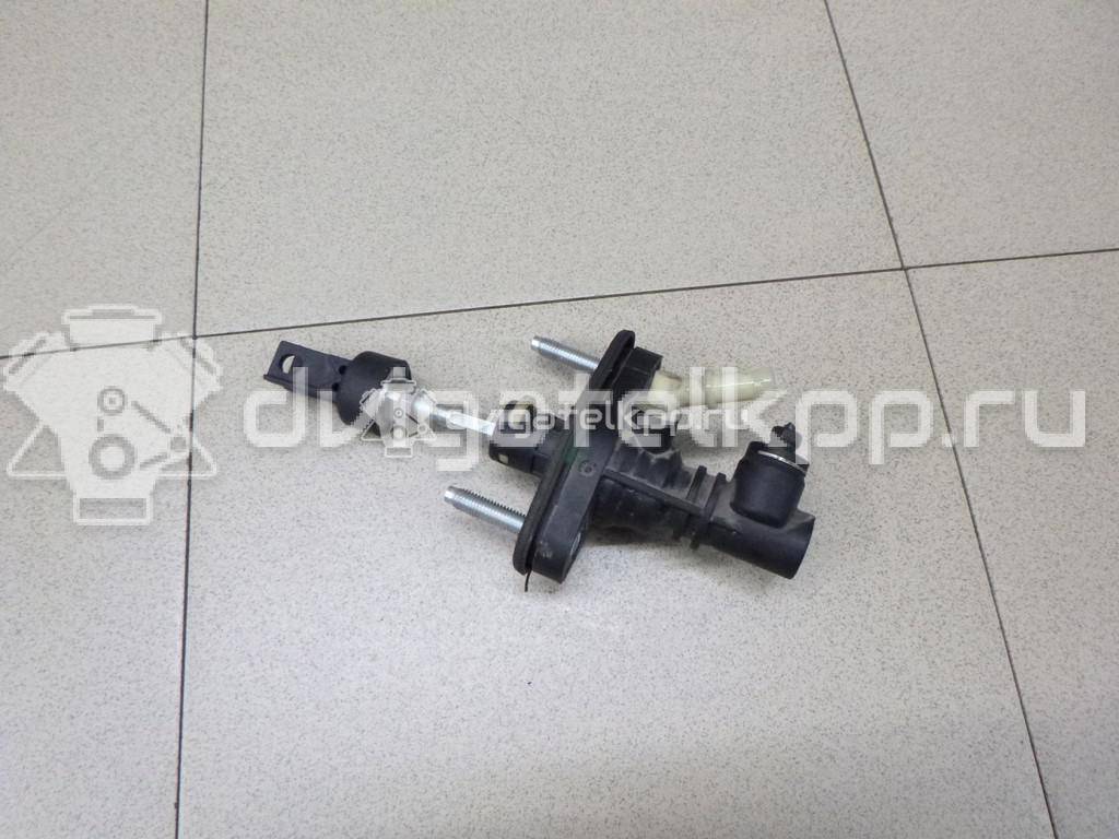 Фото Цилиндр сцепления главный  3142002031 для Toyota Verso / Corolla / Avensis / Auris {forloop.counter}}