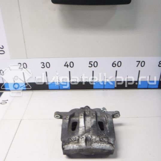 Фото Суппорт тормозной передний левый  4775048110 для Toyota Rav 4