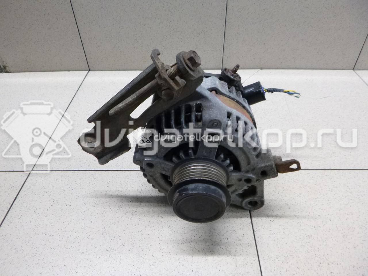 Фото Компрессор системы кондиционирования  883101a660 для Toyota Verso / Corolla / Avensis / Auris {forloop.counter}}