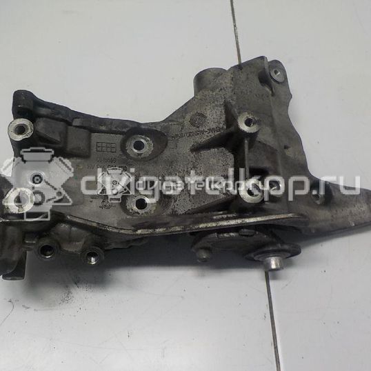 Фото Кронштейн генератора  06J903143AH для Skoda Octavia / Yeti 5L / Octaviaii 1Z3 / Superb