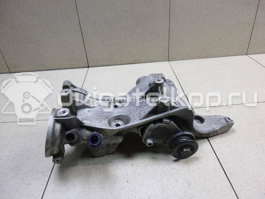 Фото Кронштейн генератора  06J903143AH для Skoda Octavia / Yeti 5L / Octaviaii 1Z3 / Superb {forloop.counter}}
