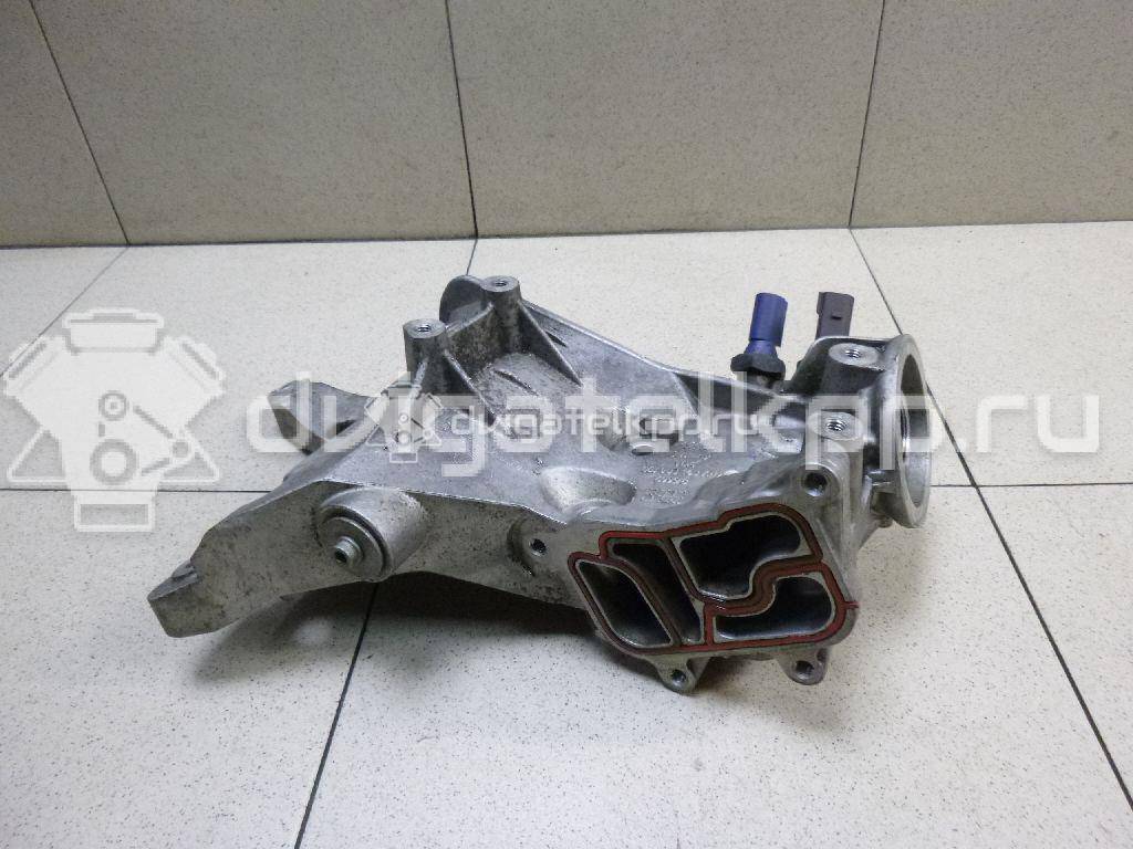 Фото Кронштейн генератора  06J903143AH для Skoda Octavia / Yeti 5L / Octaviaii 1Z3 / Superb {forloop.counter}}