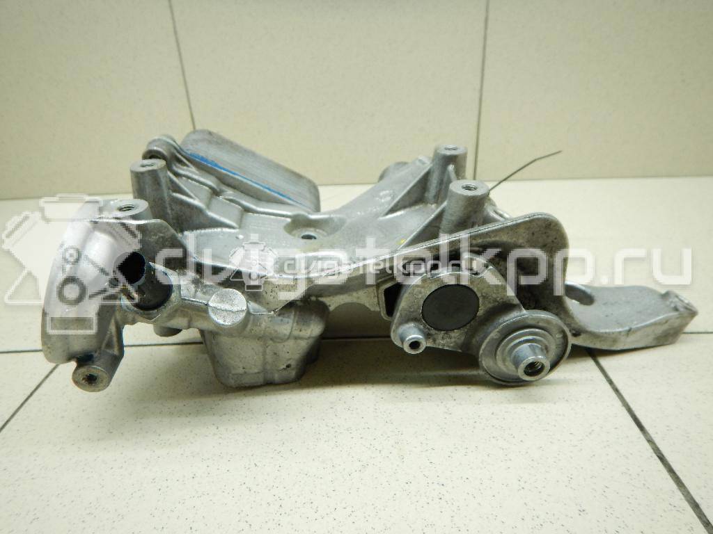 Фото Кронштейн генератора  06J903143AH для Skoda Octavia / Yeti 5L / Octaviaii 1Z3 / Superb {forloop.counter}}