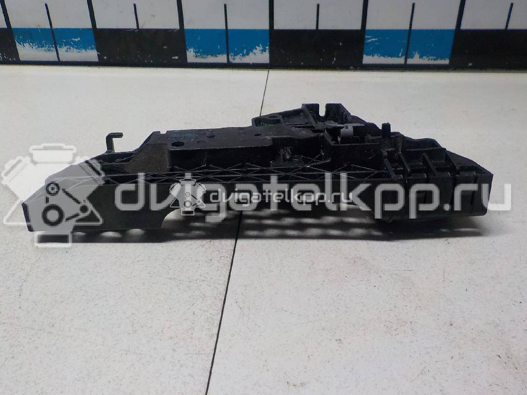 Фото Кронштейн ручки  8T0837885B для audi A1 {forloop.counter}}