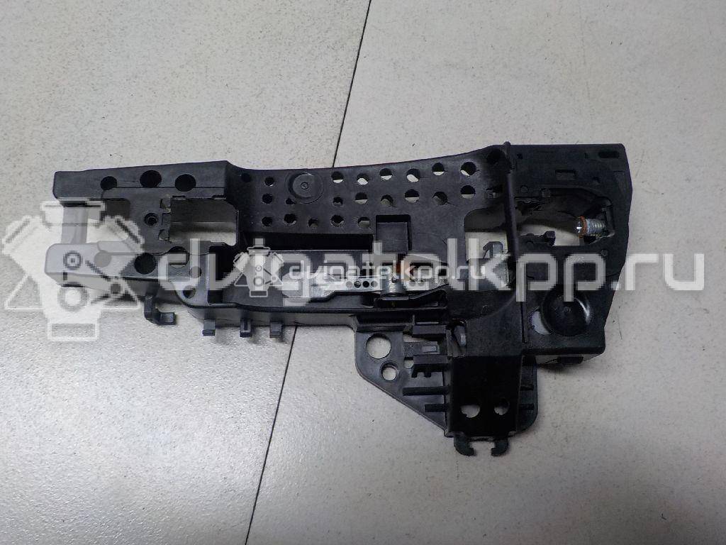 Фото Кронштейн ручки  8T0837885B для audi A1 {forloop.counter}}