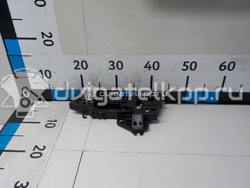 Фото Кронштейн ручки  8T0837885B для audi A1 {forloop.counter}}