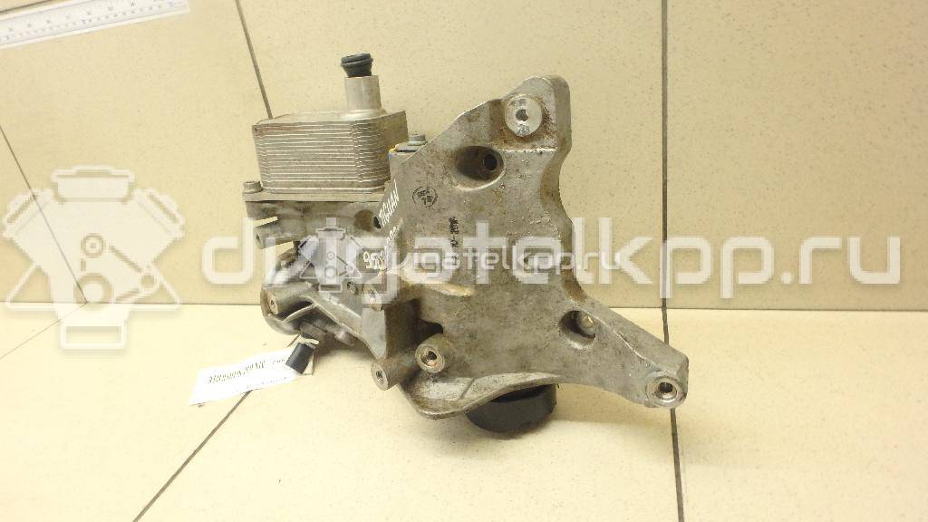 Фото Кронштейн генератора  06J903143AH для Skoda Octavia / Yeti 5L / Octaviaii 1Z3 / Superb {forloop.counter}}