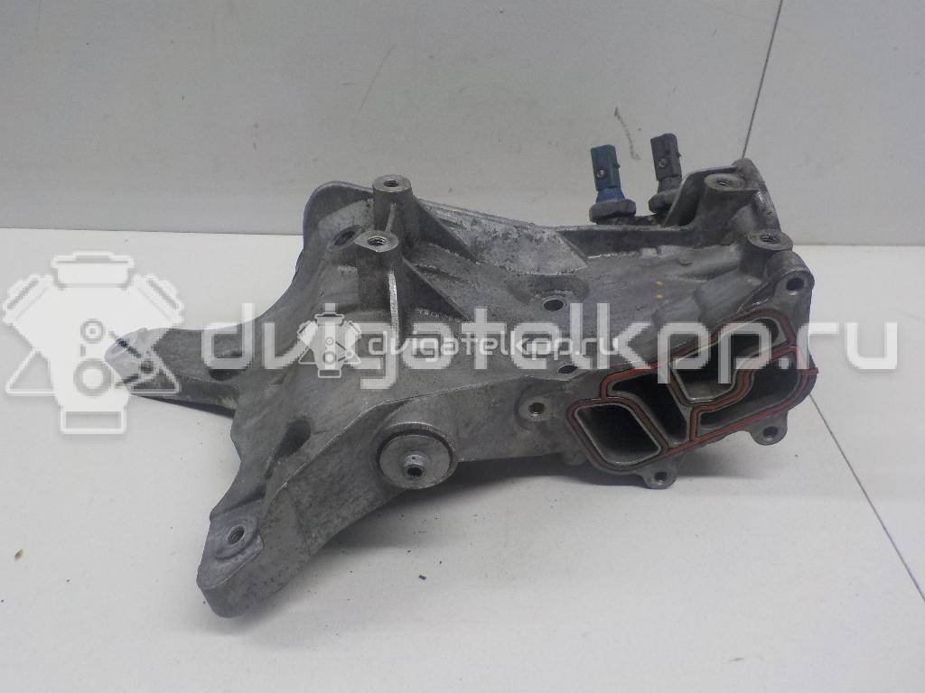 Фото Кронштейн генератора  06J903143AH для Skoda Octavia / Yeti 5L / Octaviaii 1Z3 / Superb {forloop.counter}}