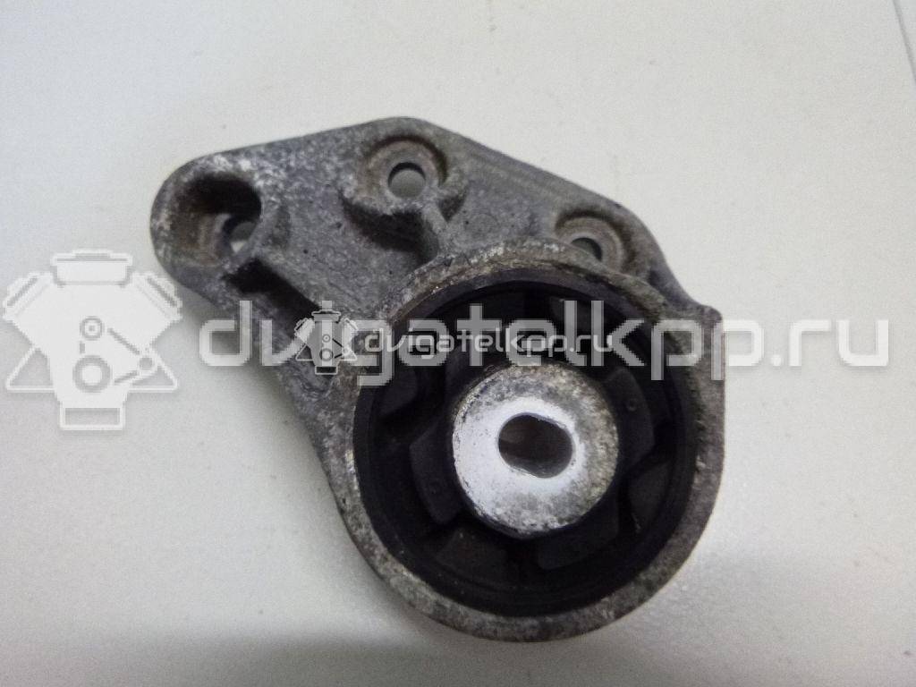 Фото Опора заднего редуктора  8e0599125j для Audi A4 / A6 {forloop.counter}}