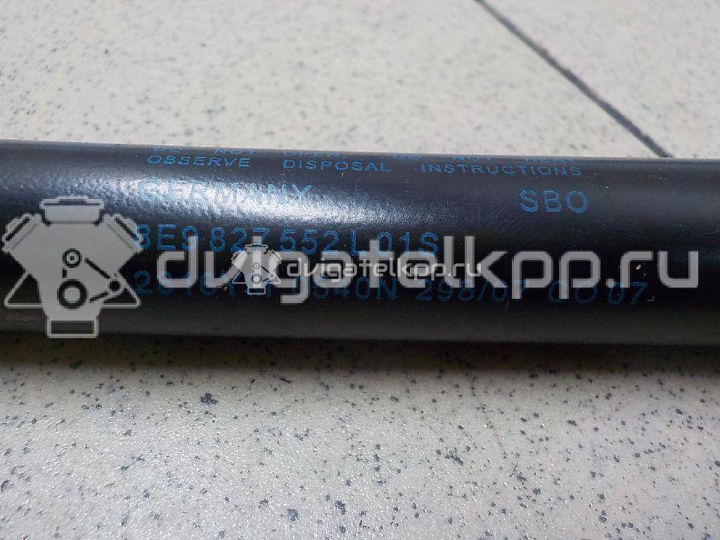 Фото Амортизатор двери багажника  8e9827552l для Audi A4 {forloop.counter}}