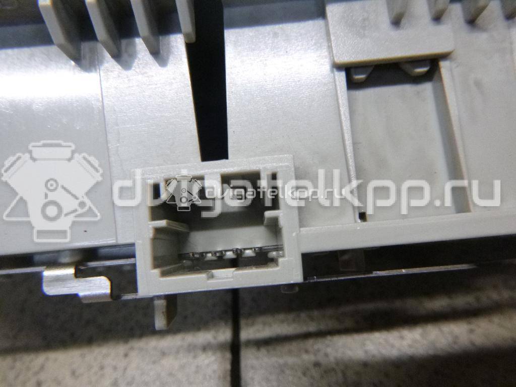 Фото Плафон салонный  8t0947111at64 для audi A4 [B8] {forloop.counter}}