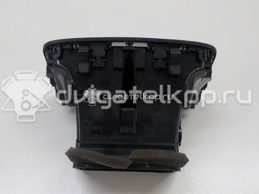 Фото Дефлектор воздушный  8K0819203EWVF для audi A4 [B8] {forloop.counter}}