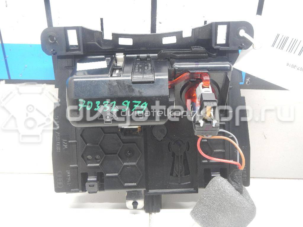 Фото Пепельница передняя  8K0857951CV10 для audi A4 [B8] {forloop.counter}}