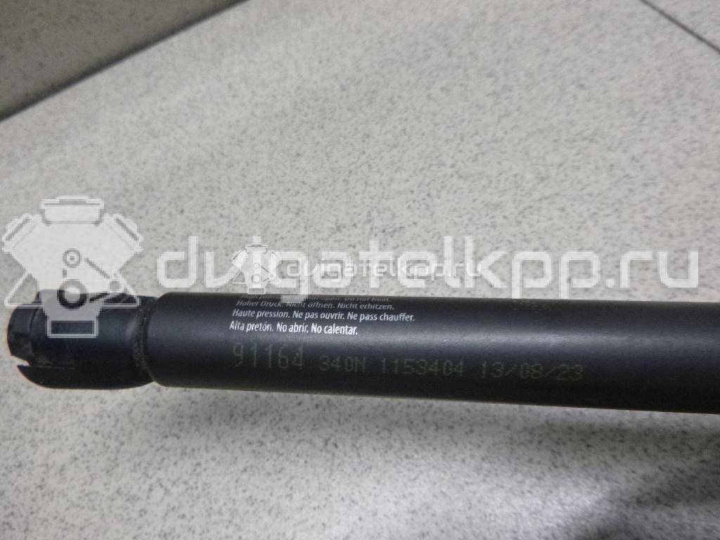 Фото Амортизатор капота  8T0823359 для Audi A5 / A4 {forloop.counter}}