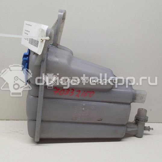 Фото Бачок расширительный  8K0121403Q для audi A4 [B8]
