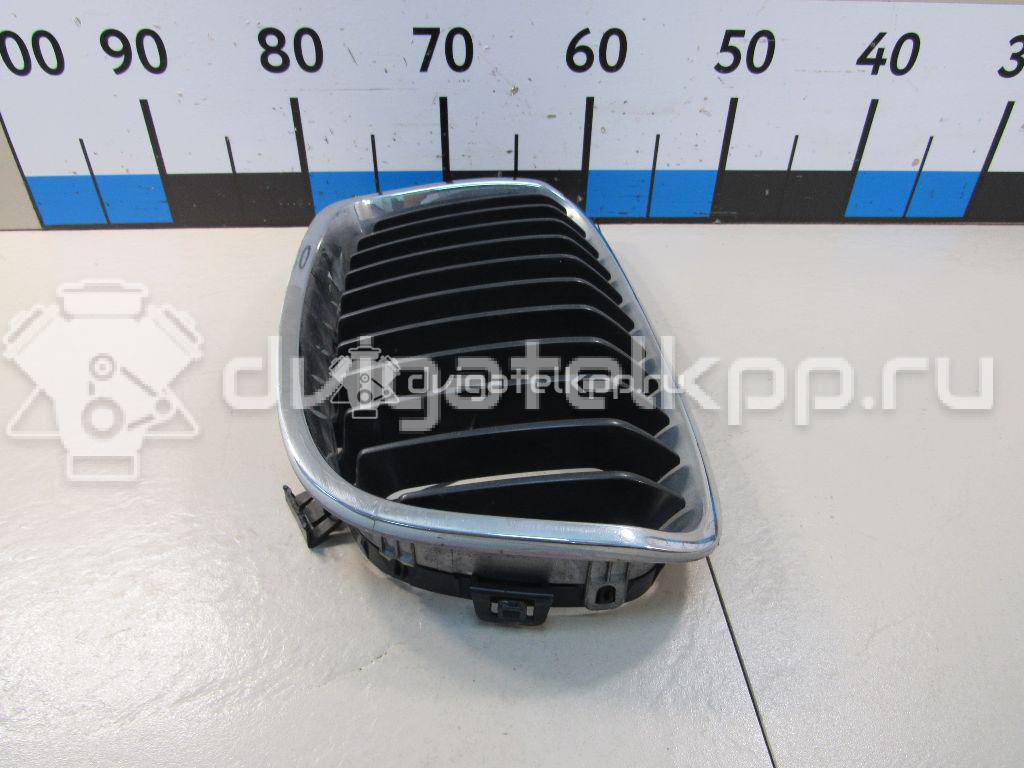 Фото Решетка радиатора левая  51137239021 для Bmw 1 {forloop.counter}}