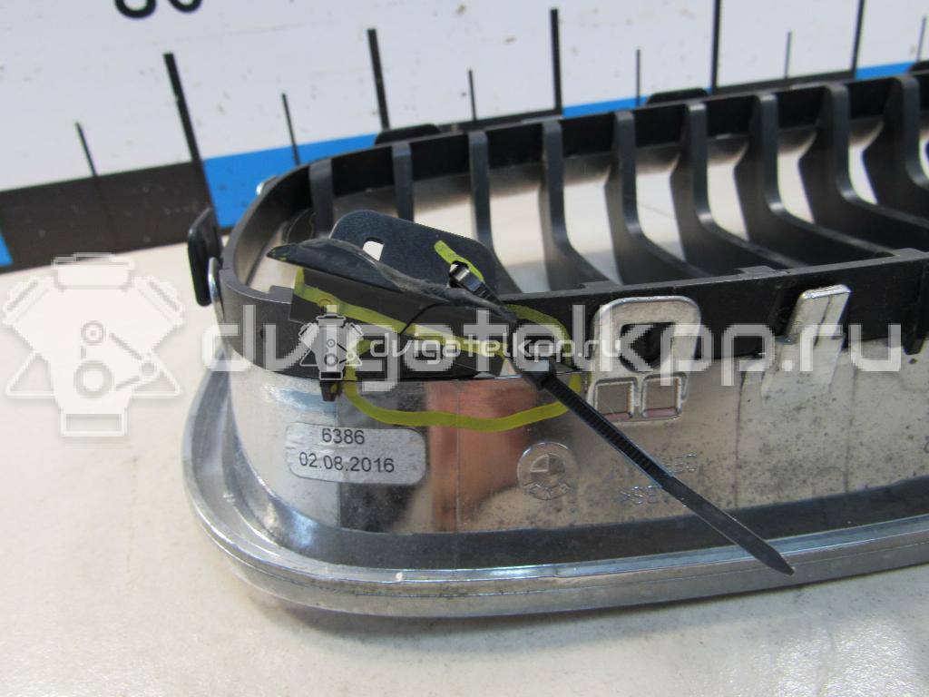 Фото Решетка радиатора правая  51137239022 для Bmw 1 {forloop.counter}}