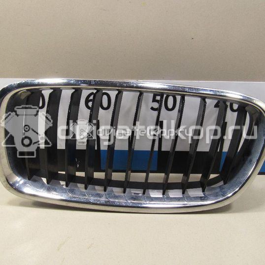 Фото Решетка радиатора левая  51137255411 для Bmw 3