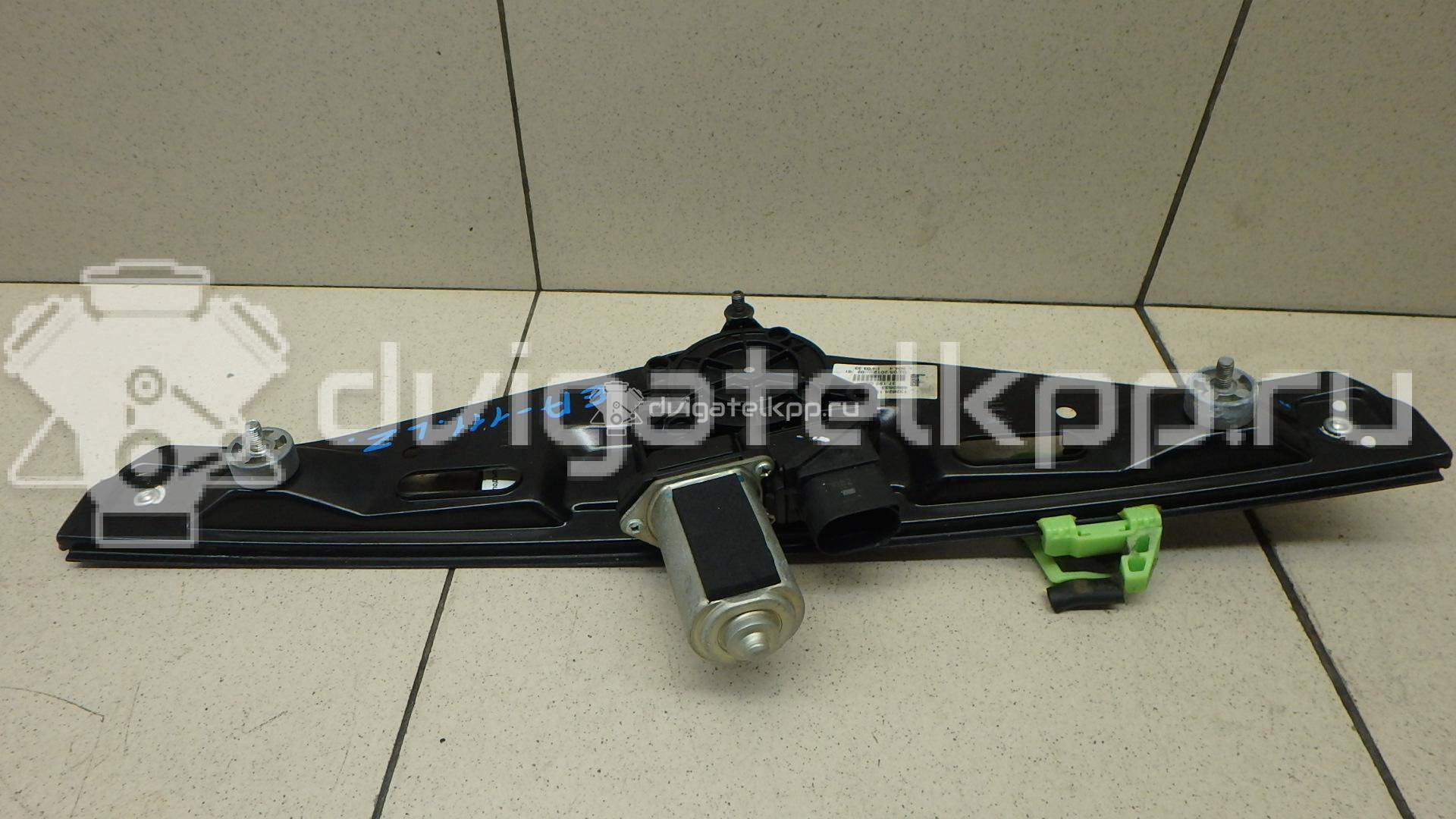 Фото Стеклоподъемник электр. задний левый  51352990387 для Bmw X1 {forloop.counter}}