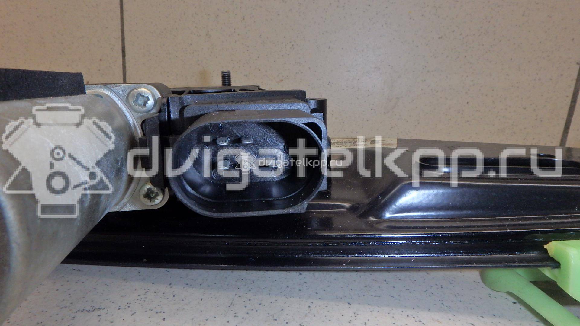 Фото Стеклоподъемник электр. задний левый  51352990387 для Bmw X1 {forloop.counter}}