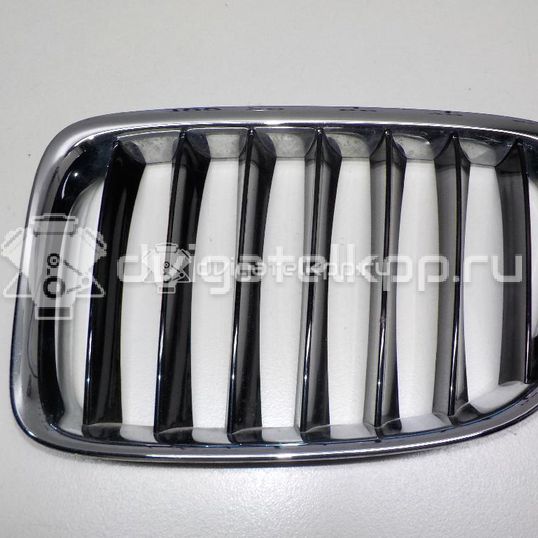 Фото Решетка радиатора левая  51112993305 для Bmw X1
