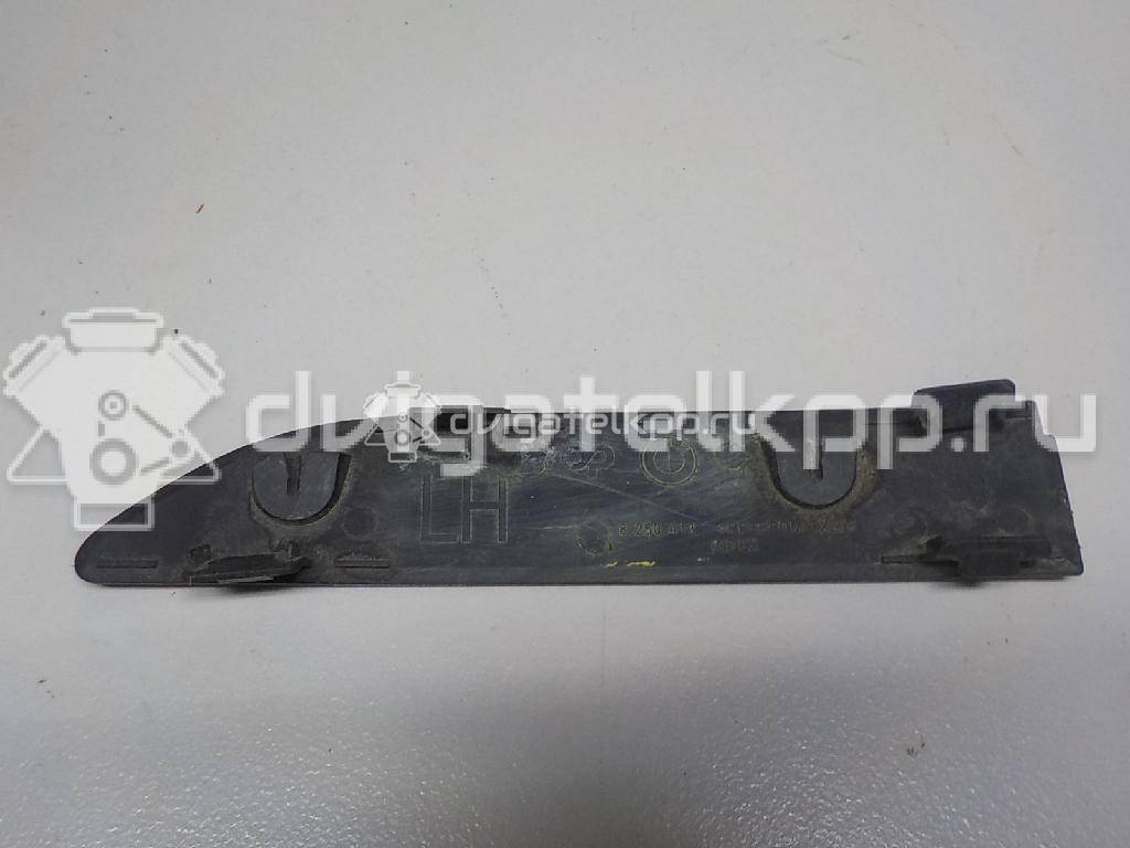 Фото Заглушка буксировочного крюка  51118250413 для Bmw X5 {forloop.counter}}