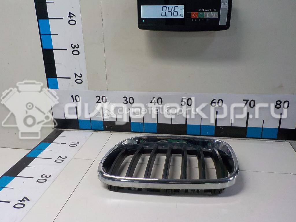 Фото Решетка радиатора левая  51117210725 для Bmw X3 {forloop.counter}}