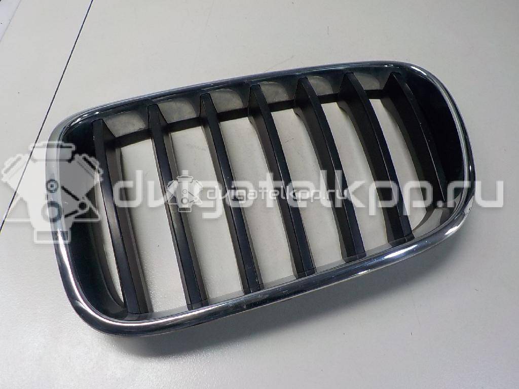 Фото Решетка радиатора левая  51117210725 для Bmw X3 {forloop.counter}}