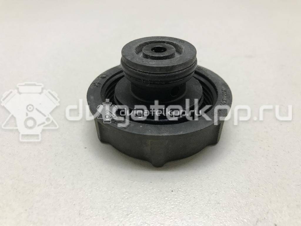 Фото Крышка расширительного бачка  1301104 для volvo C30 {forloop.counter}}