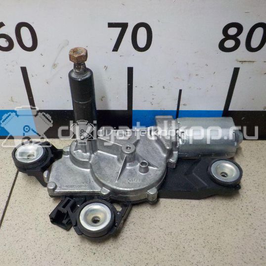 Фото Моторчик стеклоочистителя задний  1689913 для volvo V50