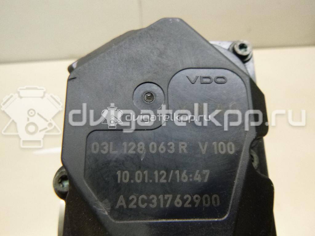 Фото Заслонка дроссельная электрическая  03l128063r для Skoda Roomster 5J / Octaviaii 1Z3 / Yeti 5L / Fabia / Octavia {forloop.counter}}