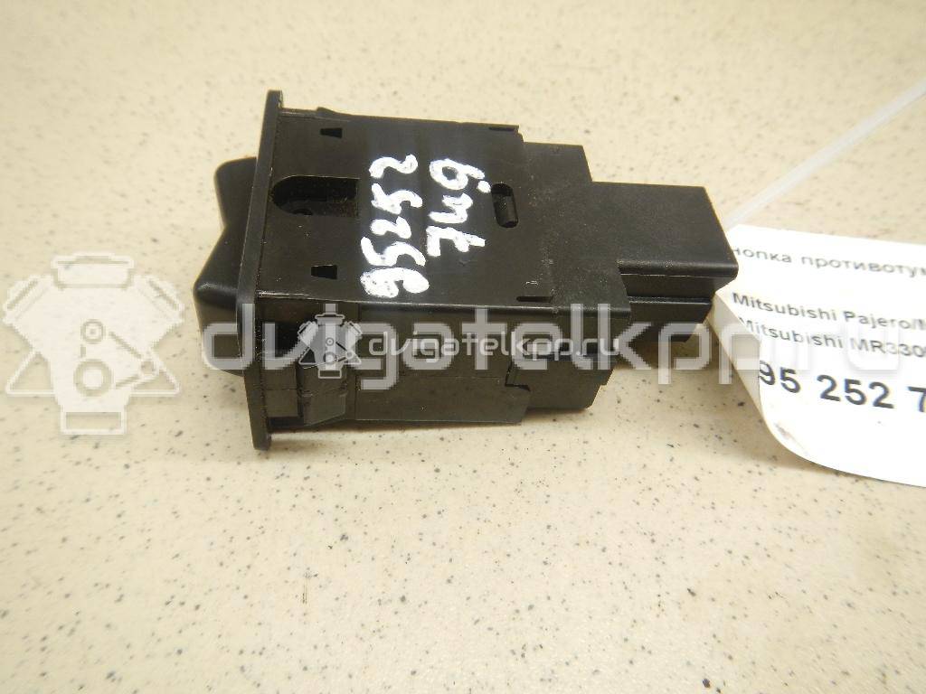 Фото Кнопка противотуманки  MR330576 для mitsubishi Pajero/Montero Sport (K9) {forloop.counter}}