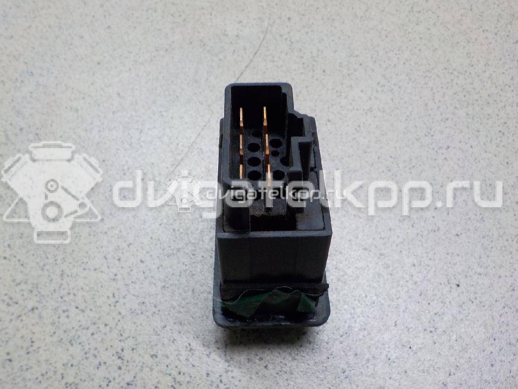 Фото Кнопка противотуманки  MR227719 для mitsubishi Pajero/Montero Sport (K9) {forloop.counter}}