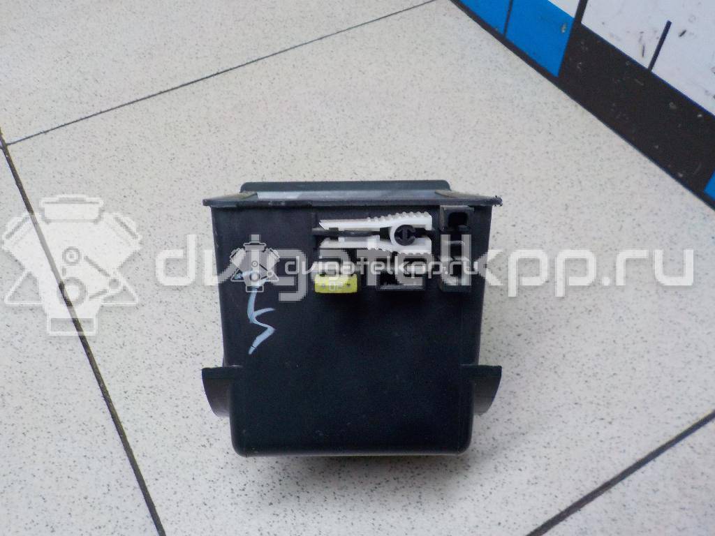 Фото Ящик передней консоли  mr975089 для mitsubishi Lancer Cedia (CS) {forloop.counter}}