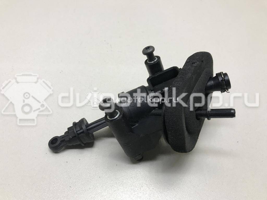 Фото Цилиндр сцепления главный  1751682 для Ford Fiesta / B-Max Jk {forloop.counter}}