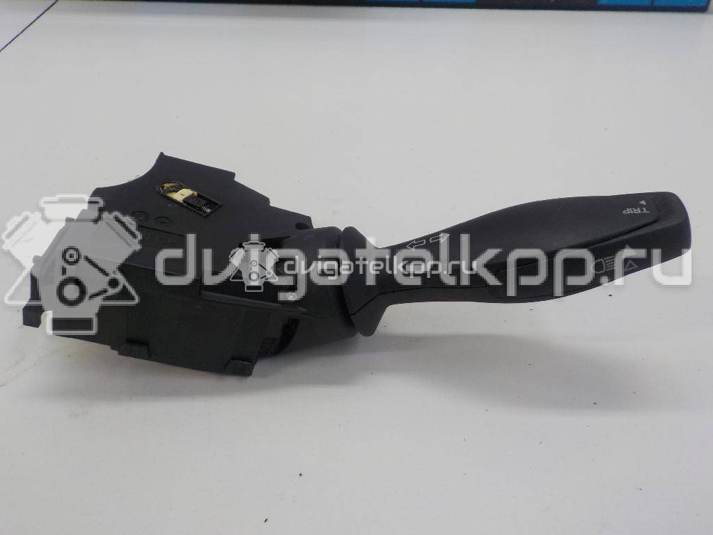 Фото Переключатель поворотов подрулевой  1682336 для Ford Fiesta {forloop.counter}}