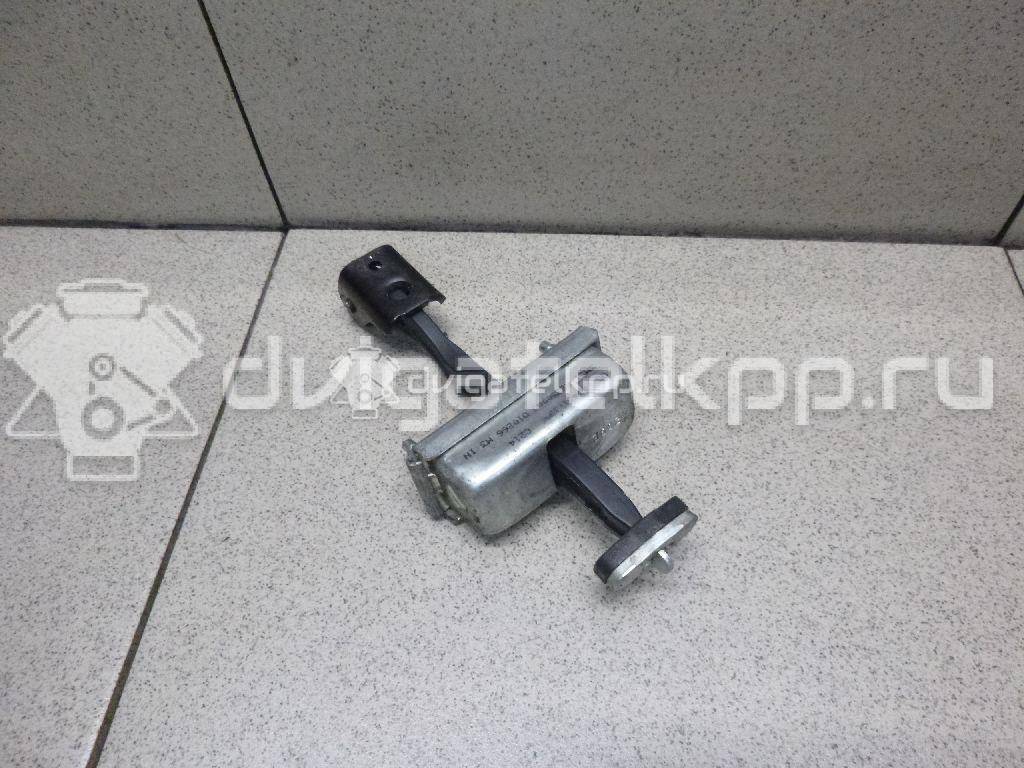 Фото Ограничитель двери  1641573 для Ford Focus / Kuga / C-Max {forloop.counter}}