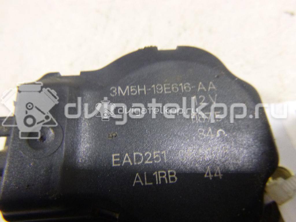 Фото Моторчик заслонки отопителя  3m5h19e616aa для Ford Focus / Tourneo / C-Max / Galaxy / Kuga {forloop.counter}}