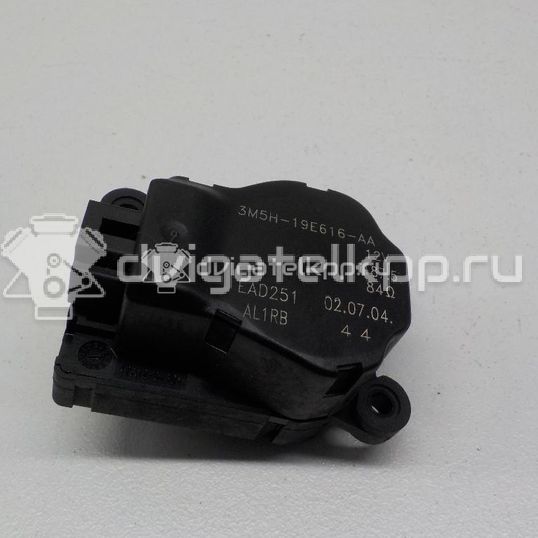 Фото Моторчик заслонки отопителя  3m5h19e616aa для Ford Focus / Tourneo / C-Max / Galaxy / Kuga