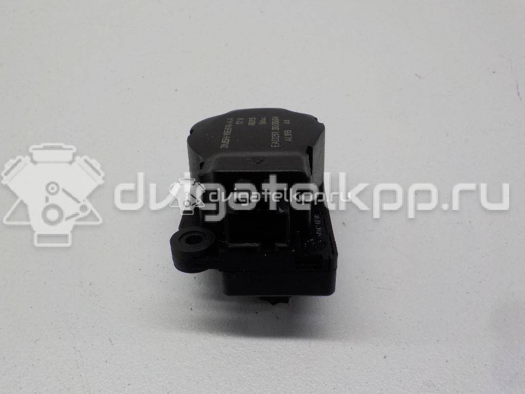 Фото Моторчик заслонки отопителя  3m5h19e616aa для Ford Focus / Tourneo / C-Max / Galaxy / Kuga {forloop.counter}}