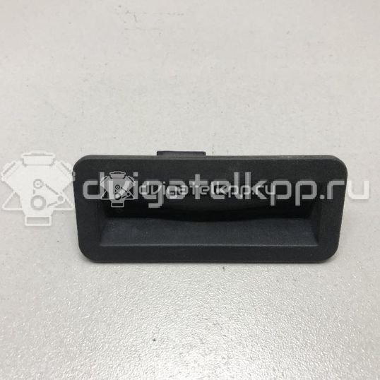 Фото Кнопка открывания багажника  1857333 для Ford Fiesta / Focus / C-Max / Galaxy / Kuga