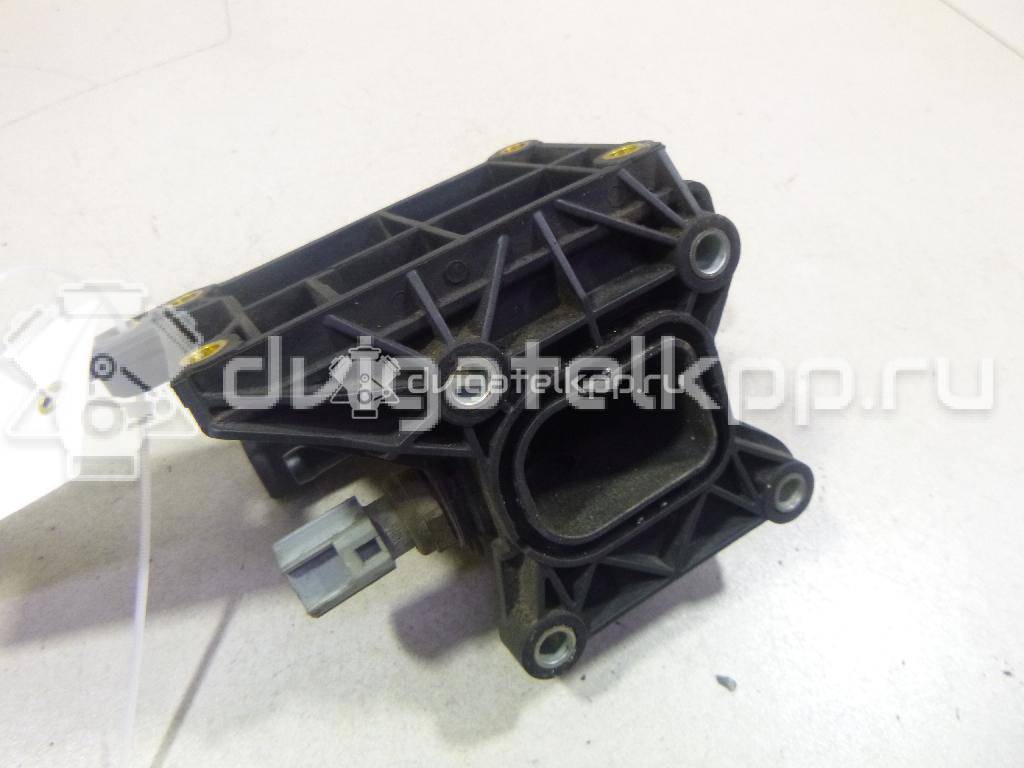 Фото Фланец двигателя системы охлаждения  6g9g8k556aa для Ford Fiesta / Focus / Tourneo / C-Max / Galaxy {forloop.counter}}